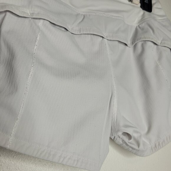 Lululemon Speed Up Low-Rise Short, 2” inseam size 4 gray white - Picture 7 of 7